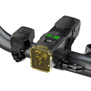Luz LED para bicicleta de alta luminosidad para ciclismo nocturno en bicicletas de montaña y carretera con pantalla digital y diseño en forma de bocina - Product Image 1