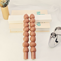 Bougies de pilier artisanales en forme de gland et de citrouille sans fumée, colorées et parfumées, idéales pour la décoration intérieure ou les cadeaux.