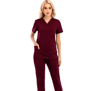 2023 도매 사용자 정의 여성 간호사 유니폼 유행 새로운 스타일 Srubs 의료 스크럽 섹시한 2 조각 세트 조깅 여성 간호사