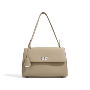 Sac fourre-tout en cuir de vachette pleine fleur de qualité supérieure, silhouette élégante, sac à bandoulière classique pour femme, grande capacité, étiquetage OEM - Product Image 1
