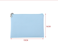 MOQ100 Tas Clutch Kulit PU Mewah Berembos Jahitan Rapi Dompet Persegi Panjang Tipis untuk Wanita Logo Cetak Kustom Kantong Portabel