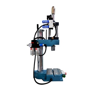 Machines d'estampage <span class=keywords><strong>de</strong></span> métal <span class=keywords><strong>de</strong></span> plaque d'immatriculation <span class=keywords><strong>de</strong></span> bonne qualité d'usine directe à vendre - Product Image 1