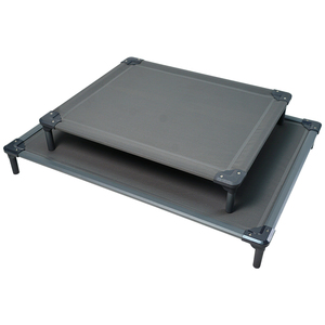 Cama de perro elevada a prueba de masticar, cuna de mascota elevada, marco de aluminio plateado y tela de malla duradera, diseño único - Product Image 1