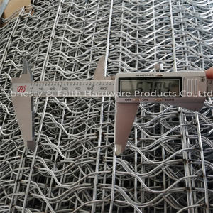 उच्च लचीलापन घुमावदार लाइन वायर वेल्डेड वायर मेष रोल 190.5 मिमी पाइप कोटिंग प्रबलित वेल्डेड जाल - Product Image 5