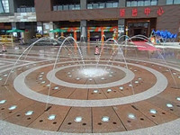 Fuente Comercial de Acero Inoxidable de Secado Rápido con Chorros Laminares de Alta Velocidad e Iluminación LED RGB para Uso en Hoteles
