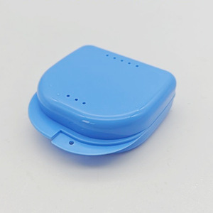 Denture <b>Case</b> Small Plastic With Holes For Dental Orthodontic Braces <b>Retainer</b> Storage Home Use - Product Image 3