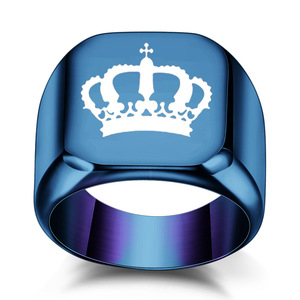 Anillo de acero inoxidable con corona cuadrada de 18 mm para hombre, color dorado, regalo de joyería - Product Image 4