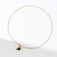 Collier tendance en acier inoxydable 316L plaqué or 18 carats avec pendentif cœur flèche en CZ vert, bijoux plaqués or, cadeau