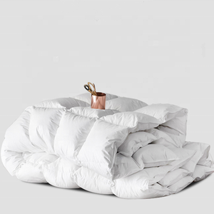 Duvet de canard ultra léger à <span class=keywords><strong>prix</strong></span> bas <span class=keywords><strong>couette</strong></span> intérieure pour hôtel de luxe - Product Image 2
