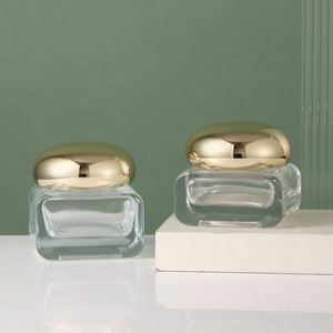 20ml 30ml 50ml 100ml 120ml 30g 50g 투명 유리 펌프 병 및 금색 뚜껑 용기 세트 (크림 용량) - Product Image 4