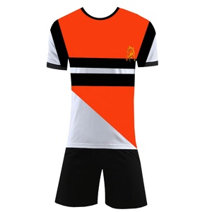 Sublimación de diseño uniforme de fútbol Kit de fútbol de diseño personalizado de alta calidad nuevo diseño 2020 de 100% de fútbol usa ropa deportiva - Product Image 5