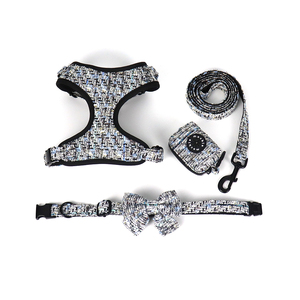 Arnés de lujo para mascotas 2024 para perro, arnés de terciopelo de peluche <span class=keywords><strong>Sherpa</strong></span> personalizado, conjunto de correa de arnés para perro de diseñador personalizado con <span class=keywords><strong>Collar</strong></span> de correa - Product Image 2