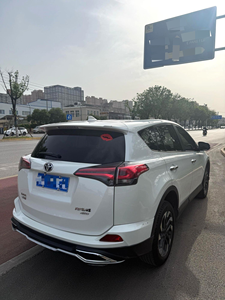 Toyota <span class=keywords><strong>RAV4</strong></span> 2.5 <span class=keywords><strong>AWD</strong></span> Elite <span class=keywords><strong>I</strong></span> Edition 2018 Usado, Transmisión Automática, Sin Accidentes, Neumáticos Nuevos - Product Image 4