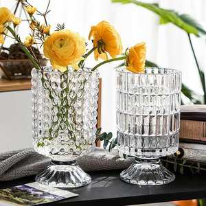 Vasi in Vetro Pressato Trasparente <span class=keywords><strong>con</strong></span> <span class=keywords><strong>Piede</strong></span> e Motivi in Rilievo, Set Multi-Stile per Fiori Freschi, Fiori Secchi e Decorazioni per la Casa - Product Image 3