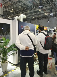 Honry SS1000 1000mm large ponceuse à bande brosse à bande meulage ébavurage finition Machine pour tôle polisseuse - Product Image 4