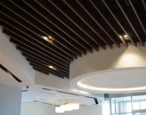 低价铝线性挡板天花板木纹装饰金属条铝天花板系统