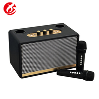 Altavoz Karaoke Bluetooth Clásico con Carcasa de Madera, 2 Micrófonos, Bajos Profundos, Diseño de Caja de Madera Premium para Noches de Canto en Familia