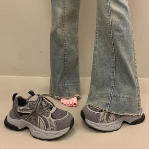 Baskets compensées légères en maille respirante à lacets pour femme, style décontracté, idéales pour l'automne, avec design antidérapant - Product Image 4