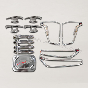 Kit de garnitures chromées pour phares et poignées de porte, personnalisé, très demandé, pour <span class=keywords><strong>Toyota</strong></span> Hilux Travo 2026 - Product Image 2