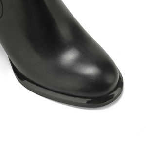 <span class=keywords><strong>Bottines</strong></span> à lanières noires pour femmes Moncheer, bout carré |   Bottes légères de style <span class=keywords><strong>Chelsea</strong></span> à la mode coréenne rétro |   Fabricant OEM/ODM - Product Image 5