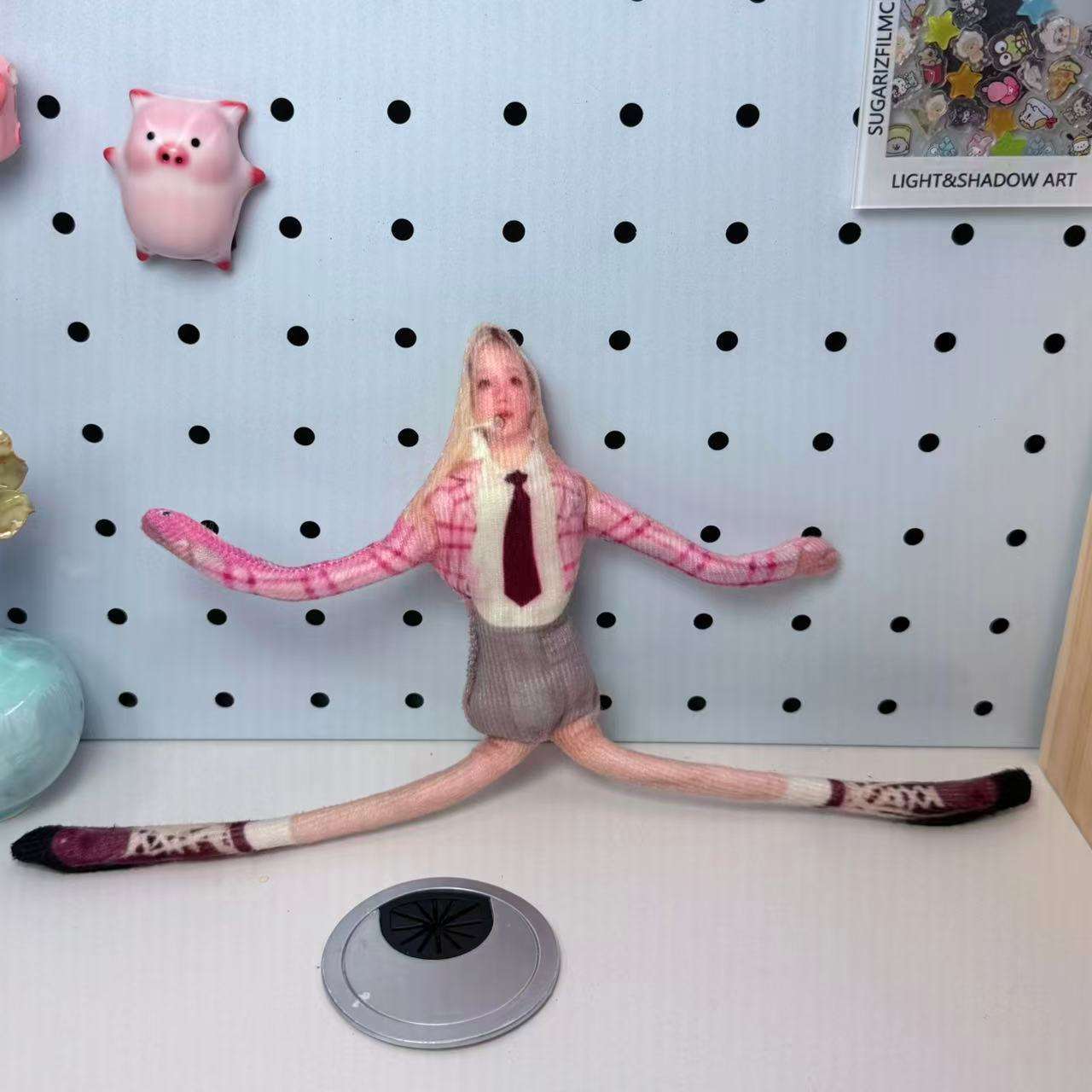 Peluche de ratón seco de 28 cm.