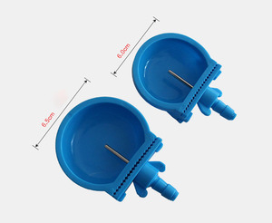 Abreuvoirs en plastique automatique <span class=keywords><strong>lapin</strong></span> <span class=keywords><strong>abreuvoir</strong></span> mamelon/bol à boire pour lapins - Product Image 3