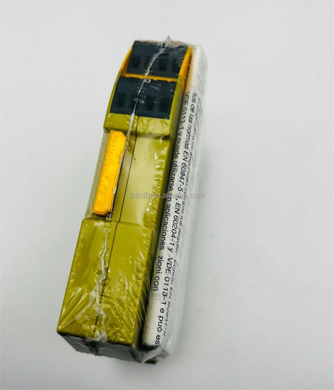 777585 | Relè di sicurezza Pilz 777, 24V cc, 1 canale, 4 contatti di