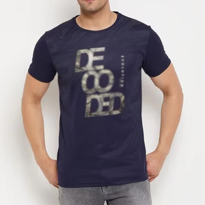 เสื้อยืดแขนสั้นพิมพ์ลายทั้งตัวสำหรับผู้ชาย แฟชั่นทันสมัย น้ำหนักเบา ระบายอากาศได้ดี สไตล์ลำลอง สตรีทแฟชั่น เสื้อผ้าฤดูร้อน รับผลิตตามแบบ OEM - Product Image 5