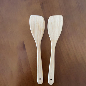 Espátula de bambú, paquete de 2 utensilios de cocina antiadherentes con mango largo para uso en cocina y wok - Product Image 1