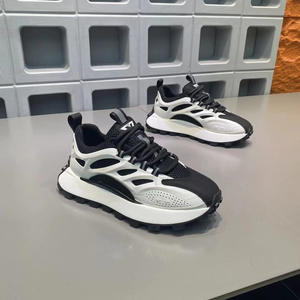 รองเท้าลำลองแฟชั่นสไตล์อังกฤษ รุ่นสปริง/ซัมเมอร์ 2025 ดีไซน์ทันสมัย ผ้าถักแบบ Fly-Knit ระบายอากาศได้ดี ทรงกว้างพิเศษ สายรัดแบบบางเฉียบ ใช้งานได้หลากหลาย กำลังเป็นที่นิยม - Product Image 1