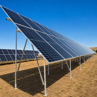 Système de montage solaire au sol résistant au vent, support de panneaux solaires pour une production d'énergie solaire efficace