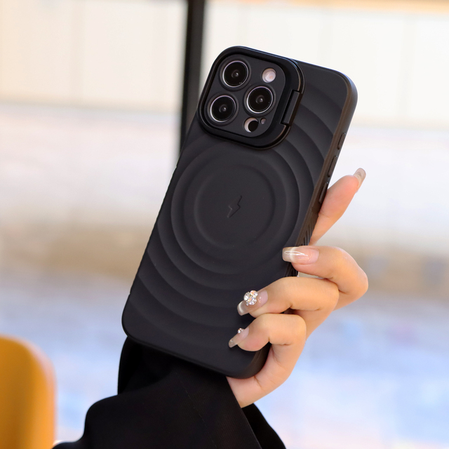 Luxury Matte Ripple Pattern Phone Case Wireless Charging Magnetic Case for Iphone 15 16 Pro Max Shockproof TPU Silicone Cover