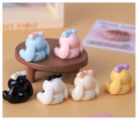 Doux mignon Kawaii dessin animé lapin lapin résine charme 3D Figurine Animal Statue jardin décor artisanat pâques résine Sculpture ornement