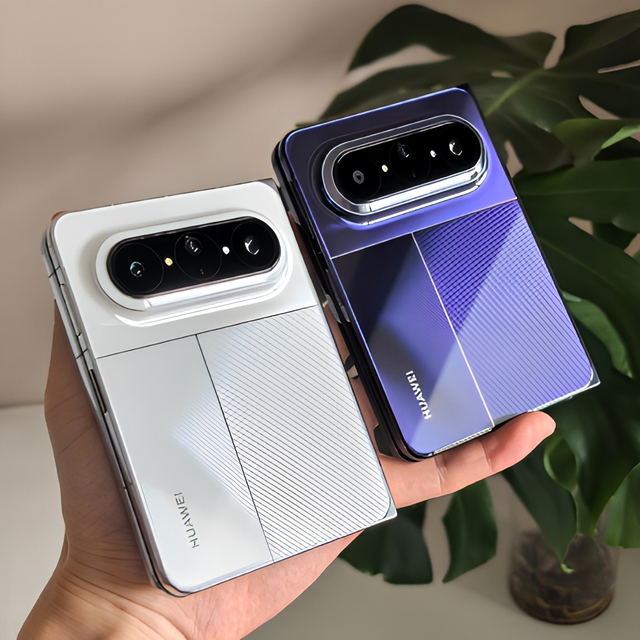 2026 NEW Arrival Huawei Pura X Max  Folding 5G Phone with HarmonyOS 6.1|External Screen: 5.4 Inches, Internal Screen: 7.7 Inches