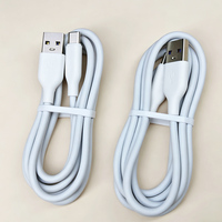 Câble USB-A/Type-C pour la charge rapide et le transfert de données, longueur 1 m, pour smartphones (blanc)