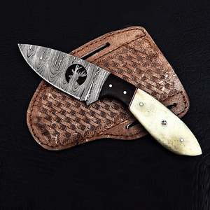 Cuchillo de Caza de Acero de Damasco Hecho a Mano, Cuchillos de Caza de Acero de Damasco de Alta Calidad con Mangos Personalizados - Product Image 1
