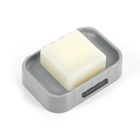 Ensemble de salle de bain en plastique 4 pièces pour toilettes et lavabo : porte-brosse à dents, distributeur de savon, poubelle