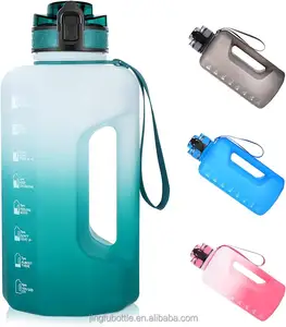 BPA-मुक्त 2200ml स्पोर्ट्स जिम पानी की बोतल 74oz आउटडोर टाइम मार्कर हैंडल पीसी सामग्री प्लास्टिक ढक्कन के साथ 2L क्षमता वयस्क यात्रा