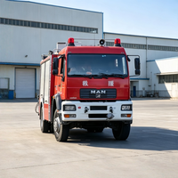 Camion de pompiers haute capacité 15T avec réservoir d'eau de 5000L et pompe haute pression pour opérations de lutte contre les incendies à vendre