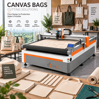 Machine de découpe automatique de tissus sur convoyeur, découpeuse numérique CNC pour sacs en toile, sacs à dos et production de vêtements