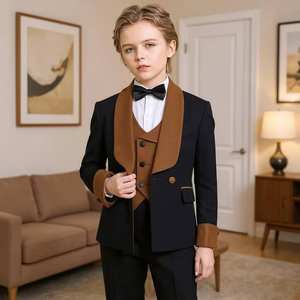 Traje de Tres Piezas Estilo Británico para Hombre, Chaleco, Pantalones y Chaqueta Deportiva Negra con Decoración Marrón para Fiesta de Cumpleaños y Escenario - Product Image 5