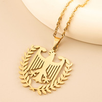 Collier unisexe sportif avec pendentif aigle allemand en acier inoxydable et chaîne à motif vague d'eau, pour le marché international