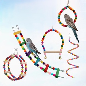 El yapımı doğal sağlıklı 6-Piece kuş papağan oyuncak asılı ahşap renkli çiğneme kuş kafesi papağan için Parrot Bell ile salıncak - Product Image 4