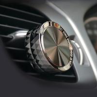 Nouveau diamant Texture luxe voiture désodorisant parfum évent Clip avec 4 tampons parfumés pour accessoires de décoration de voiture