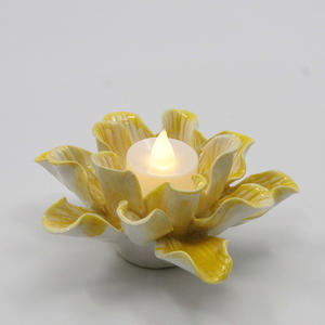 5,1 "Diseño de Navidad realista vívido encantador hecho a mano Flor de cerámica portavelas para la decoración del Hotel del hogar - Product Image 3