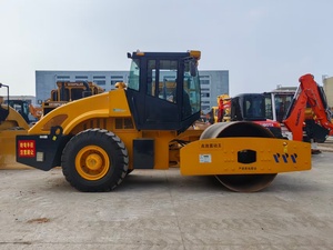 Rouleau compresseur vibrant monocylindre d'occasion en excellent état, moteur diesel, faible nombre d'heures de fonctionnement, performance stable, en stock - Product Image 2