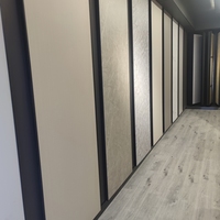 Panneau de plafond en pvc bleu ciel panneau de plafond en pvc blanc panneau de plafond en plastique pvc conception de plafond de salon