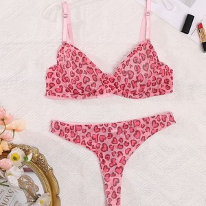 Nouvel ensemble de lingerie sexy à pois pour le commerce transfrontalier, ensemble de soutien-gorge en dentelle ultra-fine et transparente. - Product Image 1