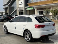 Volkswagen Gran Lavida d'occasion 2014 1.6L Version Sport Automatique Voiture d'occasion