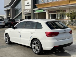 รถยนต์มือสอง <span class=keywords><strong>Volkswagen</strong></span> Gran Lavida ปี <span class=keywords><strong>2014</strong></span> เครื่องยนต์ 1.6 ลิตร เกียร์อัตโนมัติ รุ่น Sport - Product Image 5